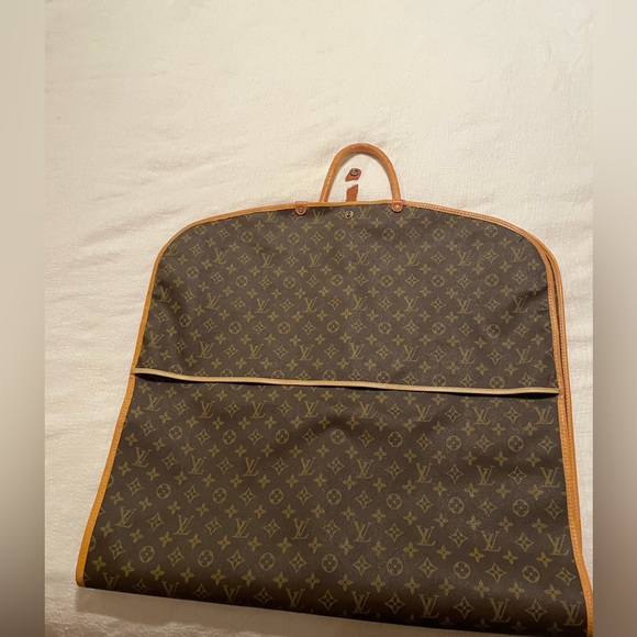 Louis Vuitton Monogram Garment Bag - Picture 7 of 16